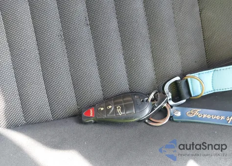 2013 Dodge Challenger Sxt из США, поврежденный, VIN 2C3CDYAG1DH648982